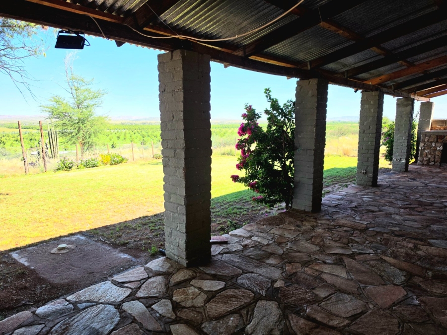 Commercial Property for Sale in Grootdrink Northern Cape
